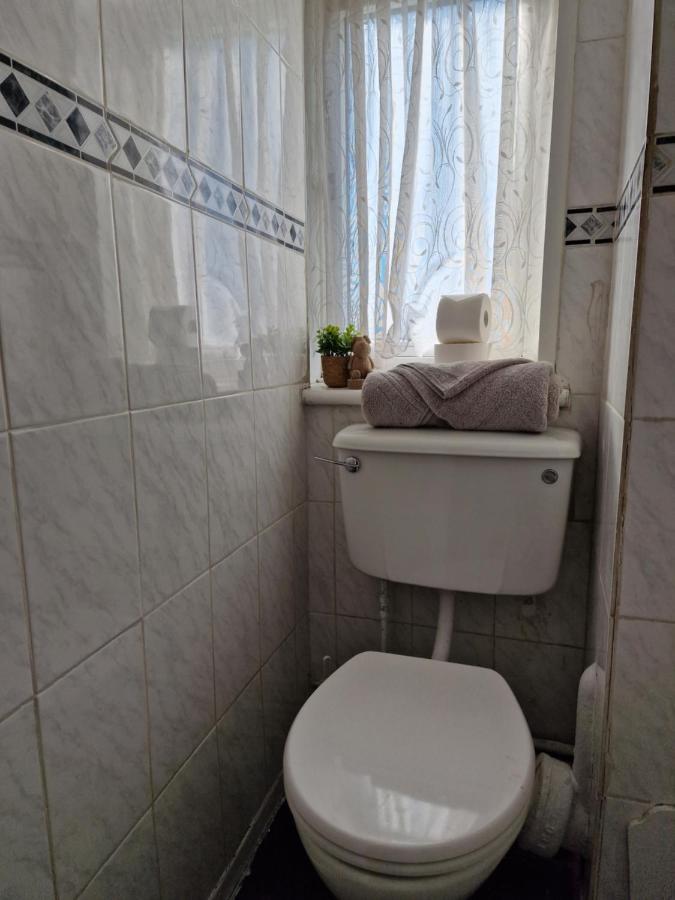 Double Room With Excellent Views - Central Londen Buitenkant foto