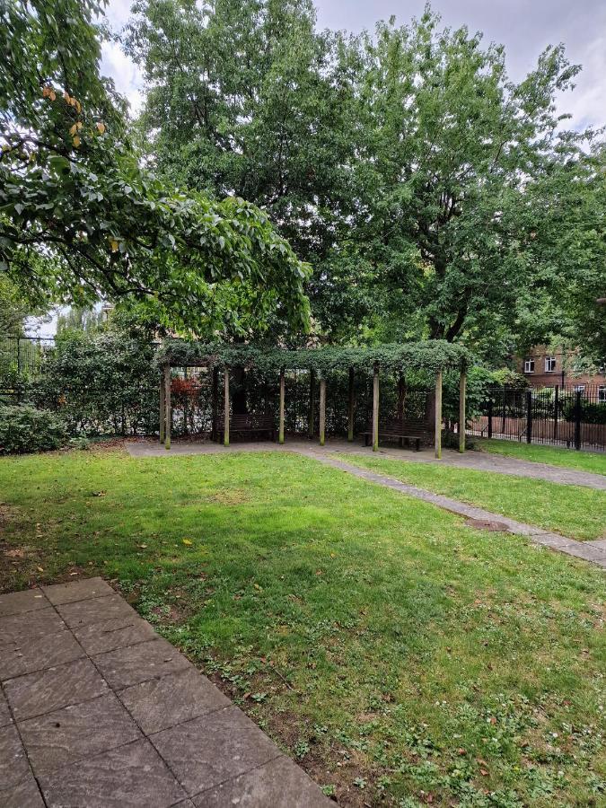 Double Room With Excellent Views - Central Londen Buitenkant foto