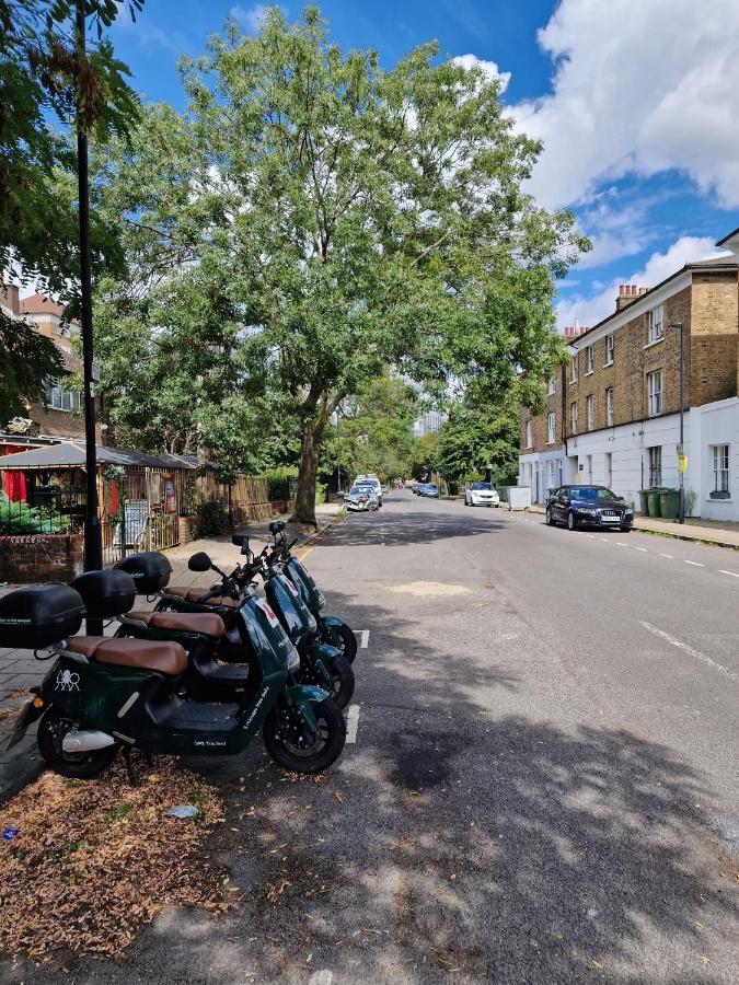 Double Room With Excellent Views - Central Londen Buitenkant foto